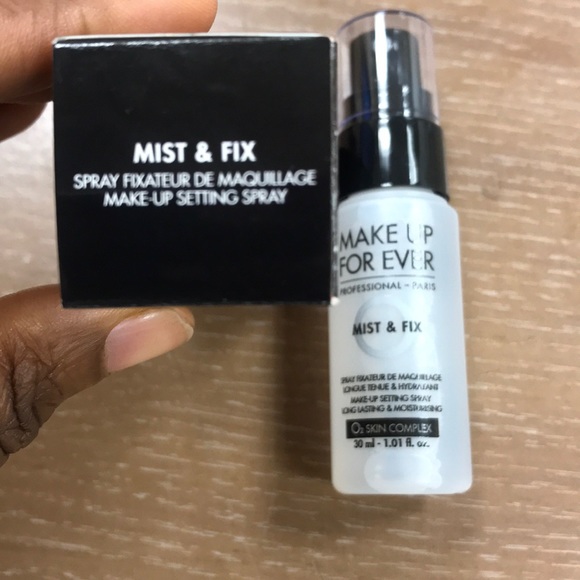 Make UP FOR EVER Mist & Fix - Picture 2 of 3
